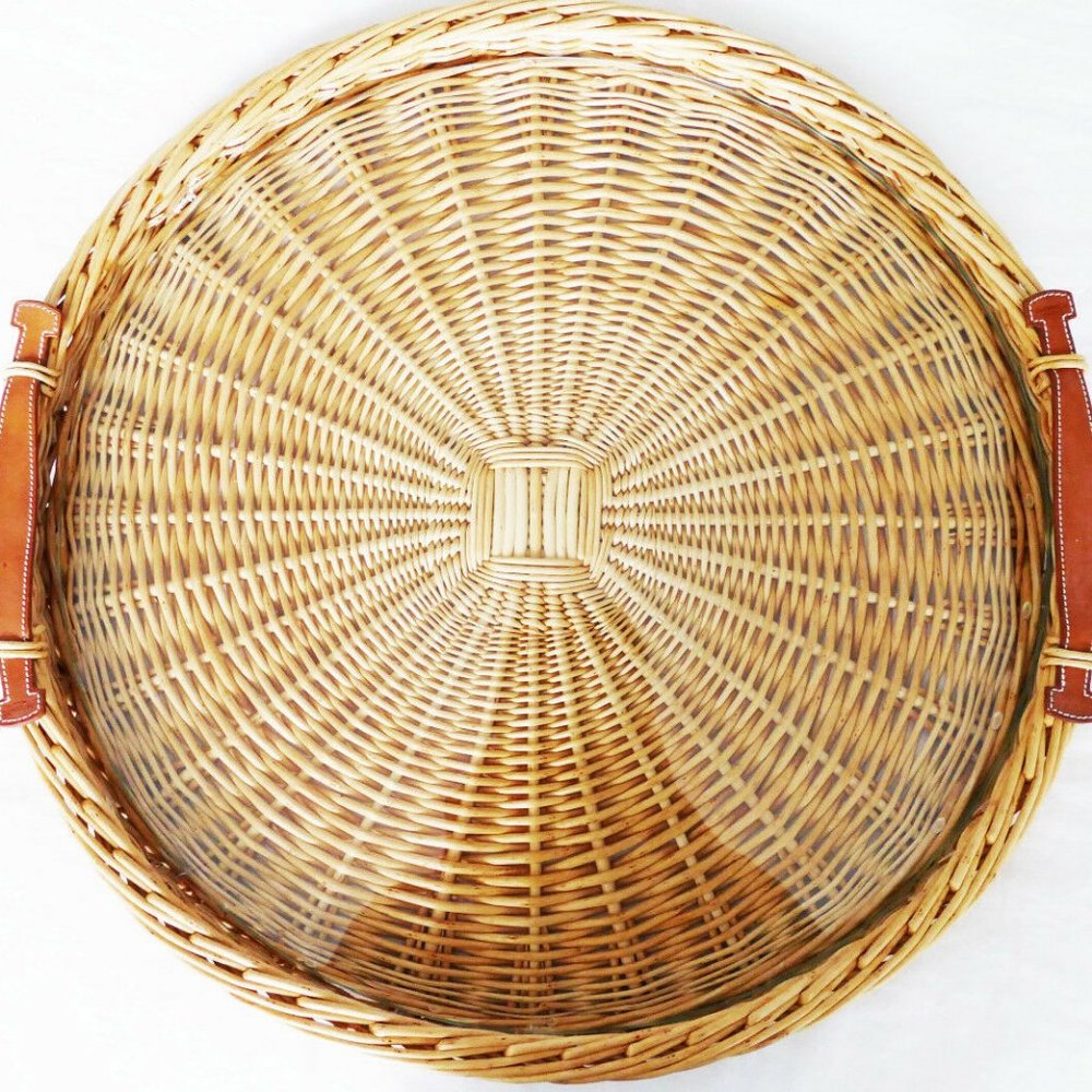 HERMES PARIS Gorgeous wicker tray!